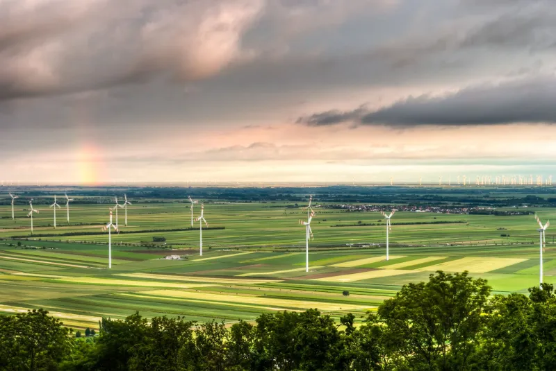 The 35% Threshold: What Wind Farm Capacity Factors Actually Reveal About Real-World Energy Output